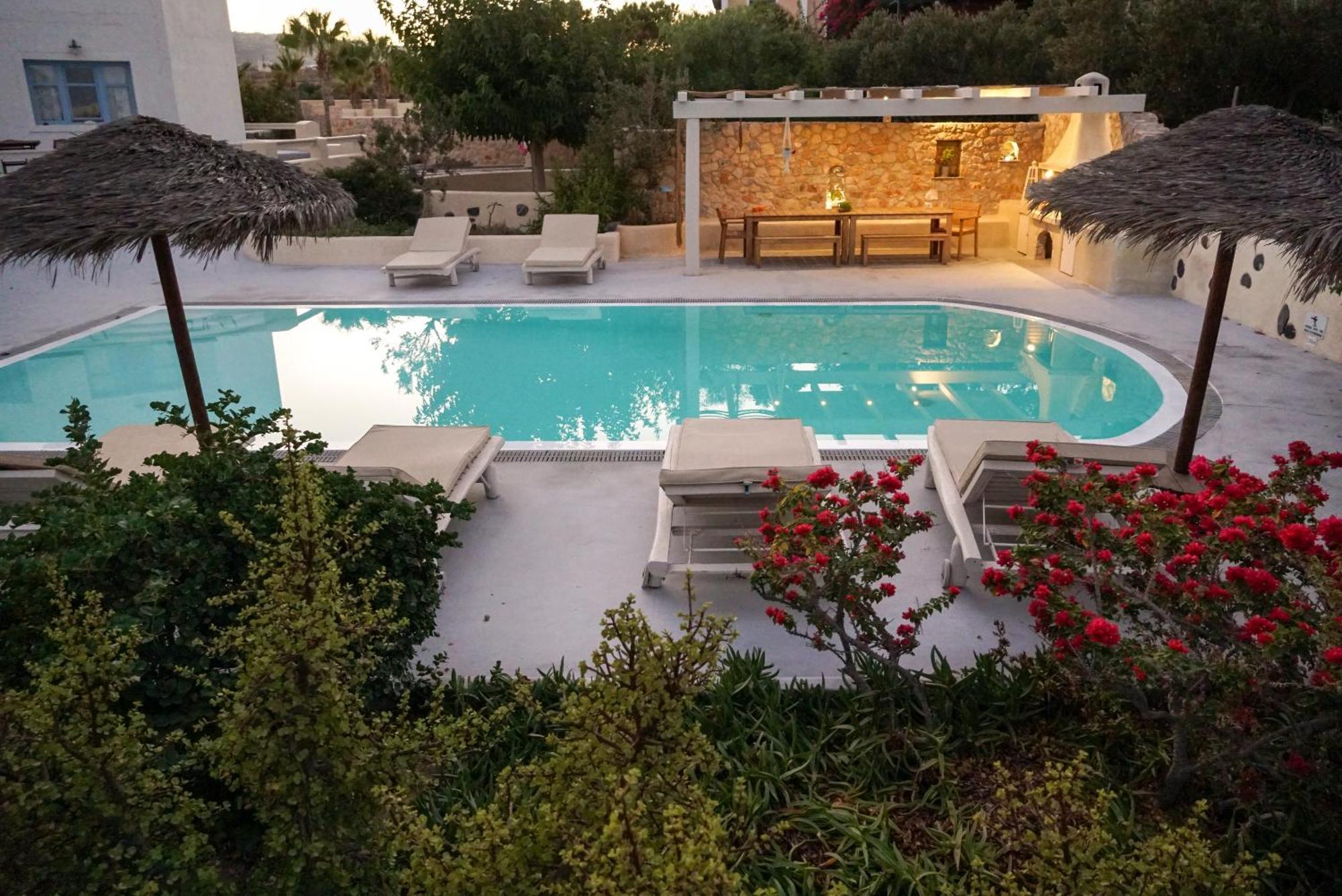 Theros Houses Santorini Kamári Exterior foto