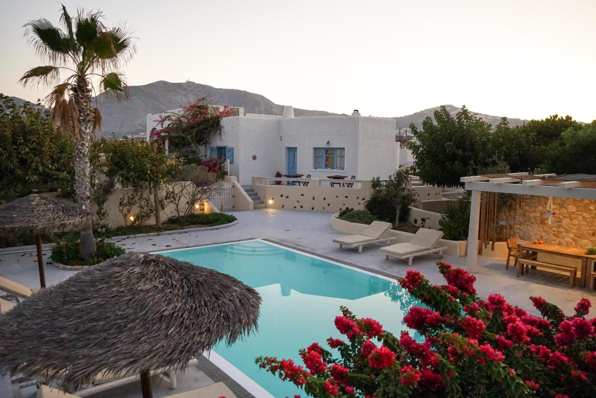 Theros Houses Santorini Kamári Exterior foto