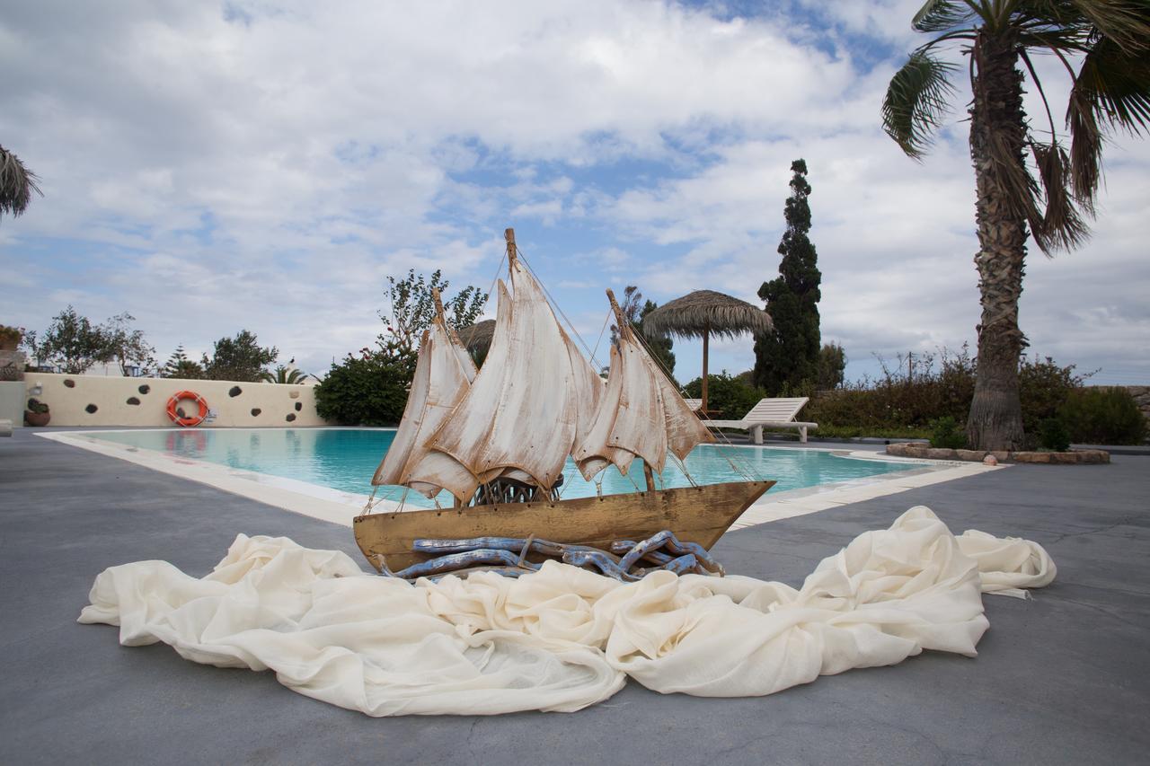 Theros Houses Santorini Kamári Exterior foto